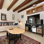 Dvori , Villa Nin