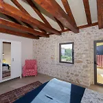 Villa Dvori ,