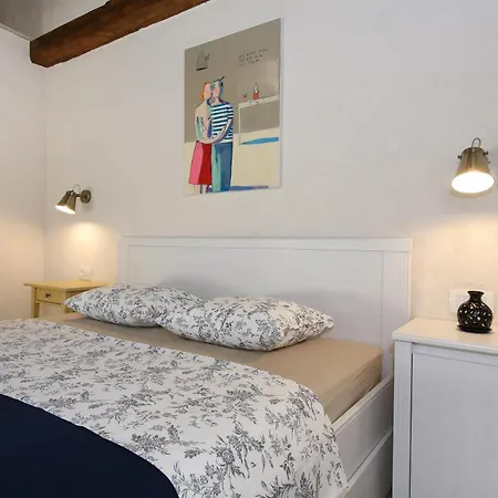 Villa Dvori ,